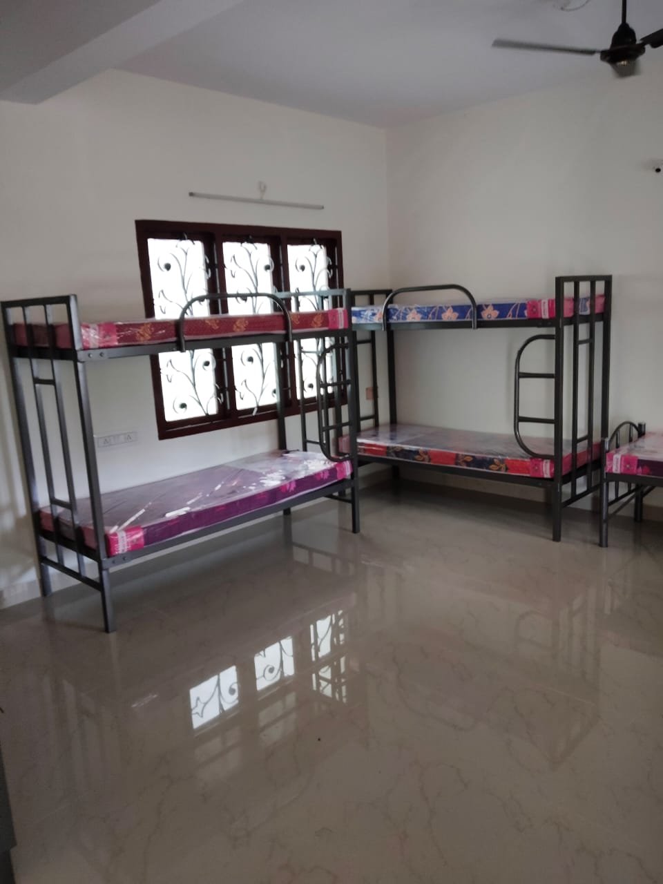 Hostel Double Decker Bed with Mattress Support